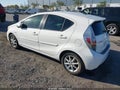 2012 Toyota Prius C — photo 3 of 16 | VIN JTDKDTB34C1018201