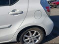 2012 Toyota Prius C — photo 6 of 16 | VIN JTDKDTB34C1018201