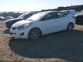 2013 Hyundai Elantra — photo 2 of 16 | VIN 5NPDH4AE0DH423312