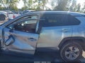 2024 Toyota RAV4 — photo 13 of 16 | VIN 2T3P1RFV4RW450925