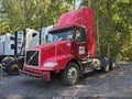 2012 Volvo VN — photo 2 of 10 | VIN 4V4MC9DG2CN550378