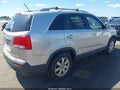 2012 Kia Sorento — photo 4 of 11 | VIN 5XYKT3A60CG237316