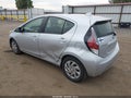 2015 Toyota Prius C — photo 3 of 17 | VIN JTDKDTB39F1094775