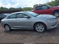 2016 Chrysler 200 — photo 13 of 16 | VIN 1C3CCCAB5GN182477