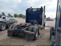 2002 Peterbilt 379 — photo 4 of 10 | VIN 1XP5DR9X12D571375