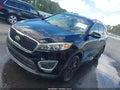 2017 Kia Sorento — photo 2 of 16 | VIN 5XYPG4A50HG200958
