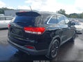 2017 Kia Sorento — photo 4 of 16 | VIN 5XYPG4A50HG200958