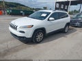 2015 Jeep Cherokee — photo 2 of 12 | VIN 1C4PJLCB4FW683613