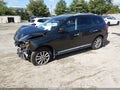 2015 Nissan Pathfinder — photo 2 of 16 | VIN 5N1AR2MM7FC648540