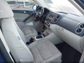 2009 Volkswagen Tiguan — photo 5 of 13 | VIN WVGAV75NX9W004727