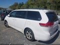 2011 Toyota Sienna — photo 3 of 16 | VIN 5TDKK3DC2BS069636