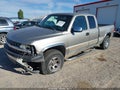 1999 Chevrolet Silverado 1500 — photo 2 of 16 | VIN 1GCEK19V7XE180983