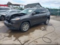 2014 Jeep Cherokee — photo 2 of 17 | VIN 1C4PJMCB5EW248183