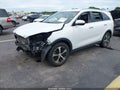 2016 Kia Sorento — photo 2 of 16 | VIN 5XYPH4A53GG100056