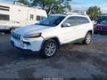 2016 Jeep Cherokee — photo 2 of 15 | VIN 1C4PJMCS9GW372606