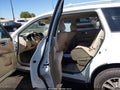 2014 Nissan Pathfinder — photo 8 of 17 | VIN 5N1AR2MN2EC642619