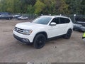 2019 Volkswagen Atlas — photo 2 of 17 | VIN 1V2MR2CA2KC508204