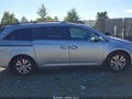 2016 Honda Odyssey — photo 13 of 16 | VIN 5FNRL5H66GB165972