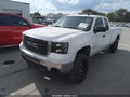 2009 GMC Sierra — photo 2 of 15 | VIN 1GTHC49K19E101702