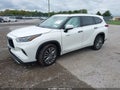 2021 Toyota Highlander Hybrid — photo 2 of 16 | VIN 5TDEBRCH9MS016447