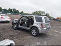 2009 Ford Escape — photo 3 of 16 | VIN 1FMCU93749KA43378