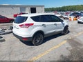 2015 Ford Escape — photo 4 of 17 | VIN 1FMCU0F76FUC74399