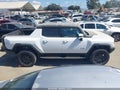 2025 GMC Hummer EV — photo 14 of 16 | VIN 1GT40BDDXSU110365