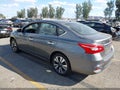 2017 Nissan Sentra — photo 3 of 19 | VIN 3N1AB7AP5HY283969