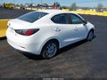 2018 Toyota Yaris — photo 4 of 16 | VIN 3MYDLBYV7JY304021