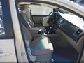 2017 Kia Sedona — photo 5 of 17 | VIN KNDMA5C1XH6279711