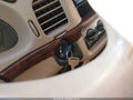 2000 Chevrolet Impala — photo 11 of 17 | VIN 2G1WF55E4Y9170415