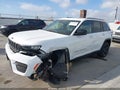 2024 Jeep Grand Cherokee — photo 2 of 17 | VIN 1C4RJHAG7RC706179