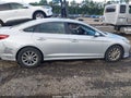 2018 Hyundai Sonata — photo 13 of 17 | VIN 5NPE24AFXJH623897