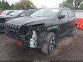 2015 Jeep Cherokee — photo 2 of 17 | VIN 1C4PJMBS6FW598814