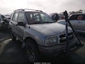 2002 Chevrolet Tracker — photo 1 of 15 | VIN 2CNBJ13C426954242