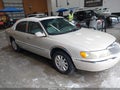 2002 Lincoln Continental — photo 12 of 13 | VIN 1LNHM97V92Y619144