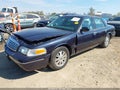 2003 Ford Crown Victoria — photo 2 of 16 | VIN 2FAFP74W83X164489