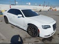 2017 Chrysler 300 — photo 6 of 16 | VIN 2C3CCABG1HH577409
