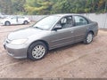 2005 Honda Civic — photo 2 of 12 | VIN 2HGES16675H585830