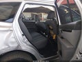2011 Hyundai Santa Fe — photo 8 of 15 | VIN 5XYZG3AB7BG047947