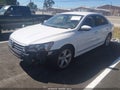 2017 Volkswagen Passat — photo 2 of 11 | VIN 1VWAT7A38HC032912