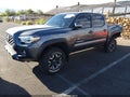 2021 Toyota Tacoma — photo 2 of 16 | VIN 3TMCZ5AN0MM393995