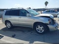 2004 Toyota Highlander — photo 14 of 17 | VIN JTEDP21AX40021200