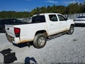 2018 Toyota Tacoma — photo 4 of 16 | VIN 5TFAX5GN3JX113562