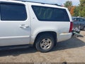 2008 Chevrolet Suburban 1500 — photo 16 of 17 | VIN 3GNFK163X8G198631