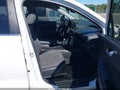 2019 Hyundai Santa Fe — photo 5 of 16 | VIN 5NMS23AD8KH088949