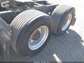 2018 Freightliner Cascadia 125 — photo 14 of 20 | VIN 3AKJGEDV7JSJW1073