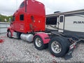 2013 Peterbilt 587 — photo 3 of 14 | VIN 1XP4D49X4DD190864