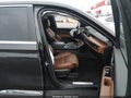 2020 Lincoln Aviator — photo 5 of 19 | VIN 5LM5J7XC2LGL36765