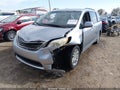 2011 Toyota Sienna — photo 2 of 17 | VIN 5TDYK3DC1BS066706